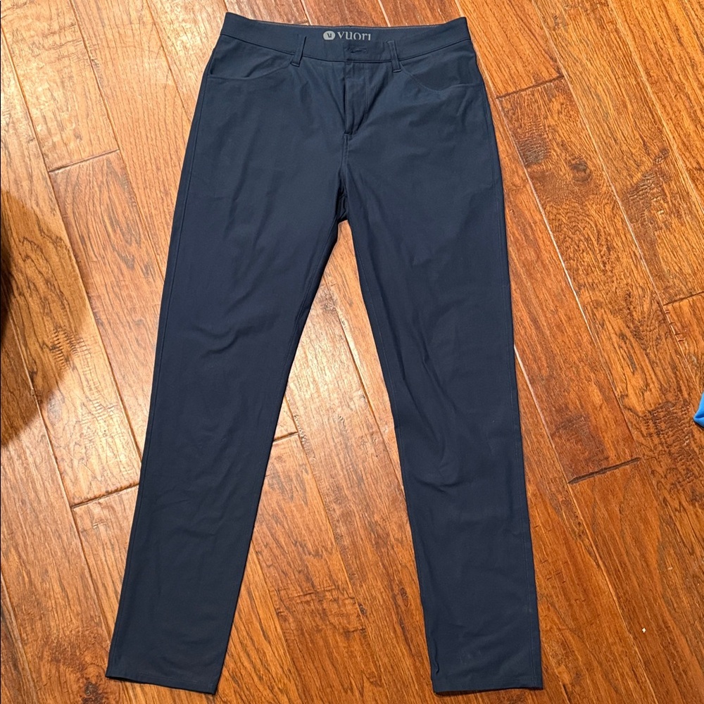 Vuori Men's Deep Blue Chinos